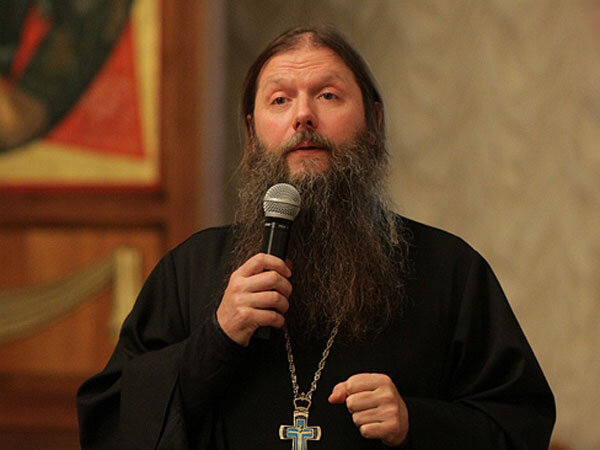 Протоиерей Артемий Владимиров