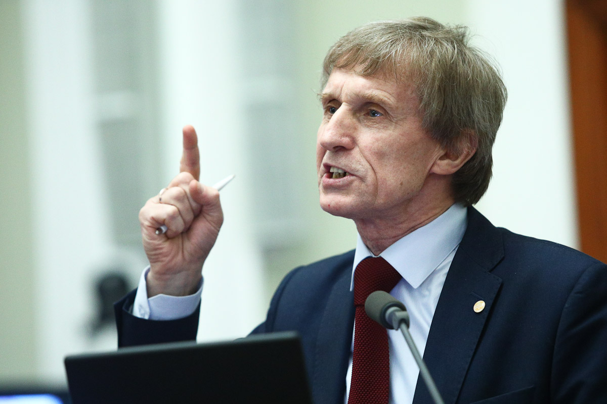 Аграрий мельниченко василий. Мельниченко василий александрович. Мельниченко василий александрович. Аграрий мельниченко василий. Василий александрович мельниченко фермер.