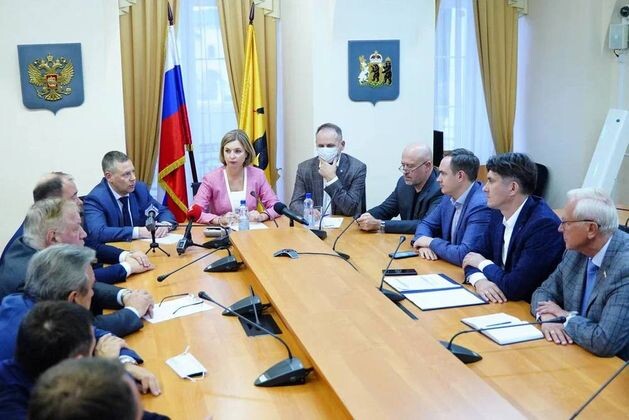    Заседание политсовета ярославского регионального отделения «Единой России» Пресс-служба ярославского регионального отделения партии «Единая Россия»