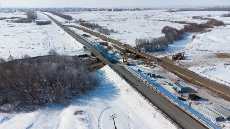   Проезжая часть моста через реку Ташелка после капремонта станет шире на 1,2 метра Андрей Севостьянов
