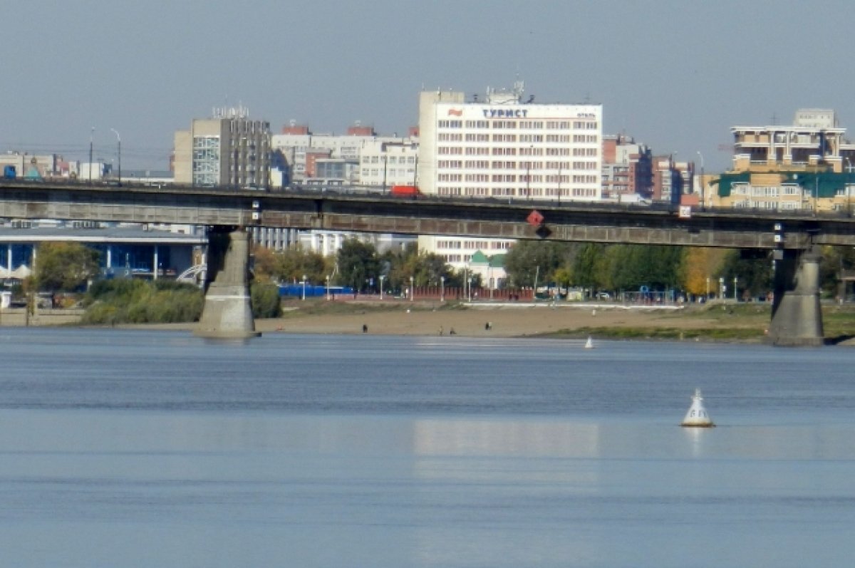    Ленинградский мост Омска станет ярче благодаря новой подсветке