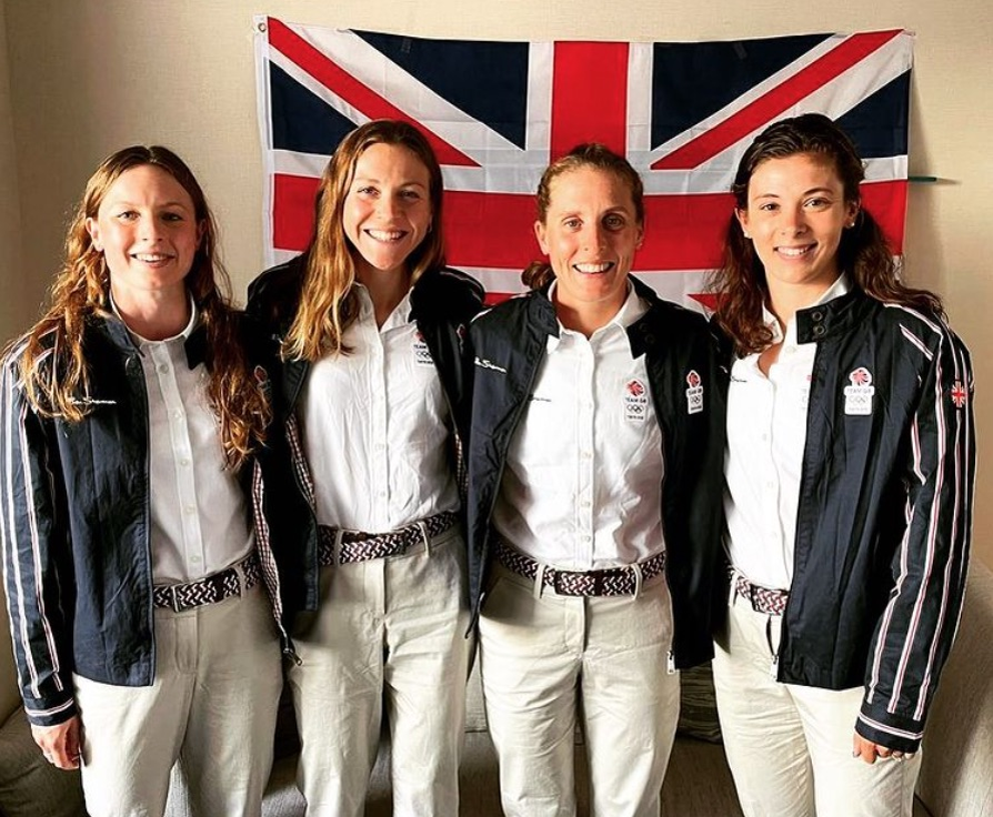 Три спортсмена плюс запасной - такова цель