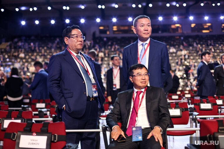    Власти подготовили обновленный план российско-китайского инвестиционного сотрудничества