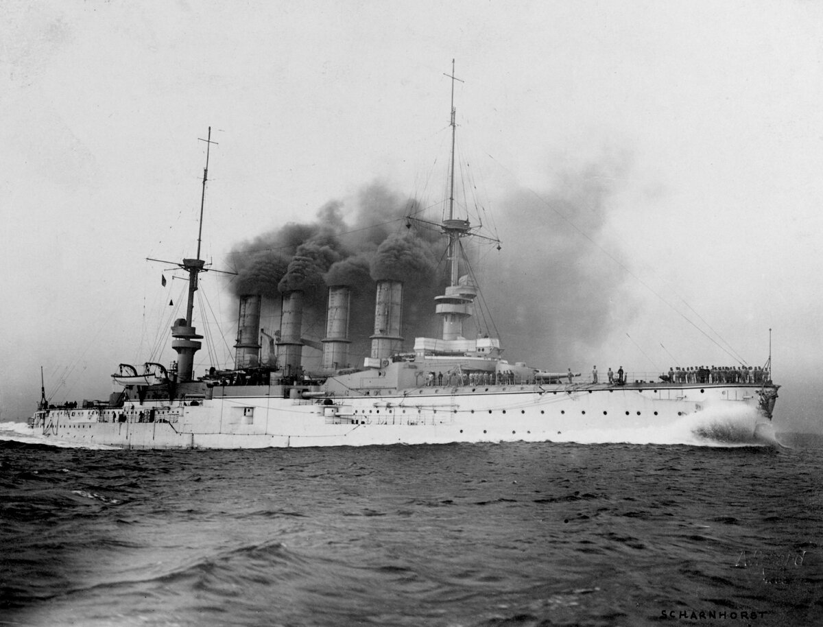 Германский броненосный крейсер "Scharnhorst"