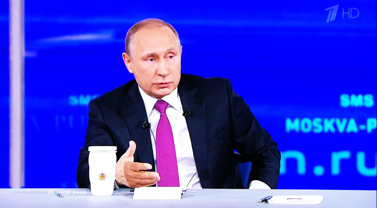 "Прямая линия" Владимир Владимирович Путин