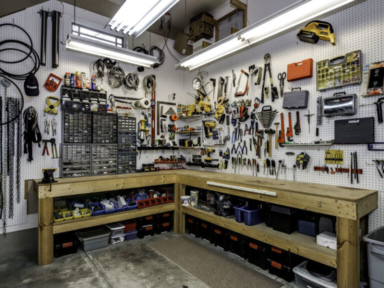 Системы хранения инструмента — купить держатели, крепления, крючки для инструментов