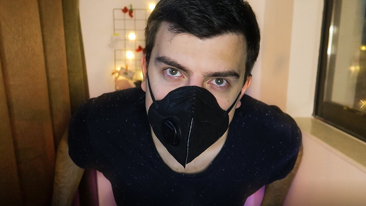 Маска образца KN95 - такие считаются самыми эффективными