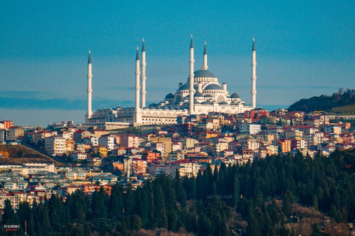 Горы в стамбуле фото