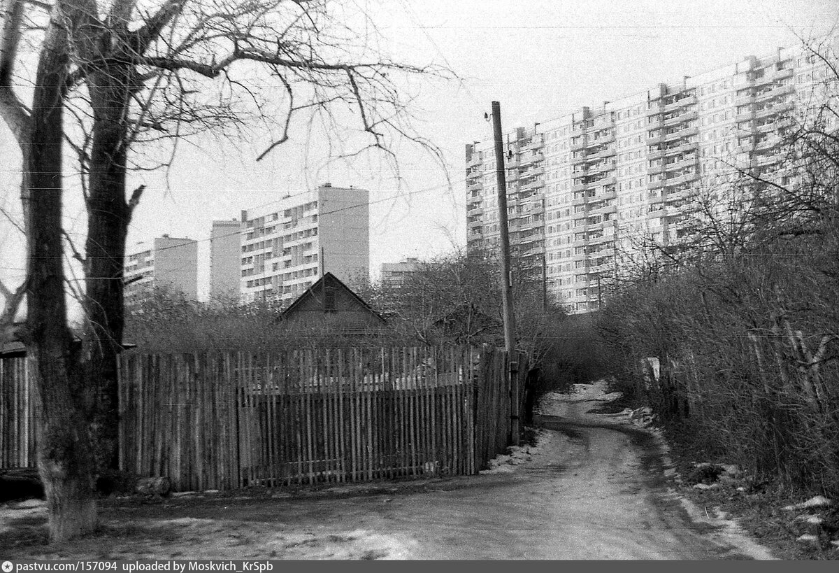 Последний дом (3-я Лыковская,14). Картинка с pastvu.com/157094