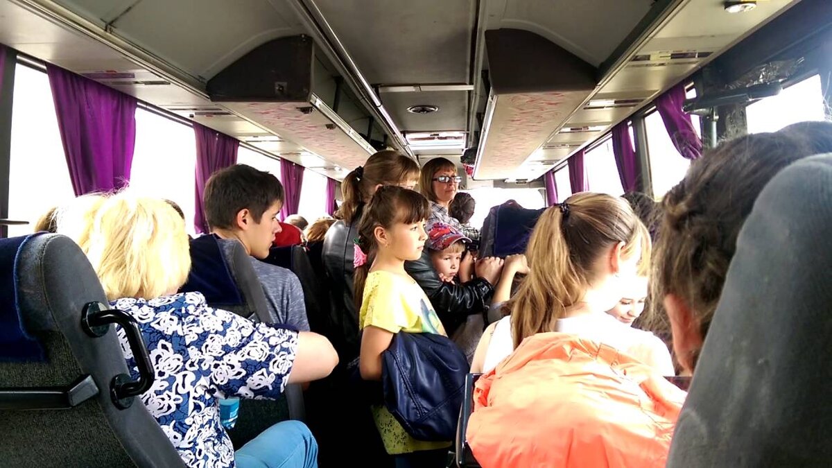 Салон междугороднего автобуса