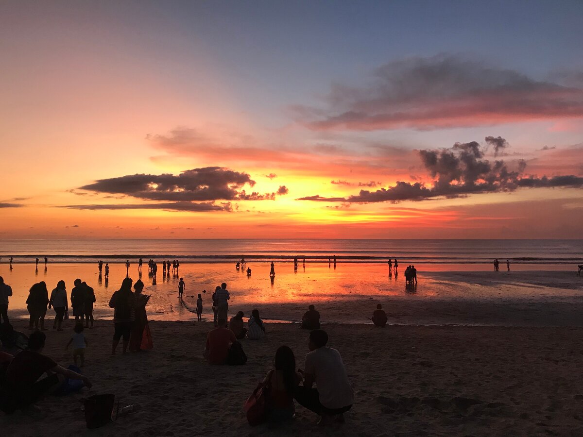 Закат на Бали