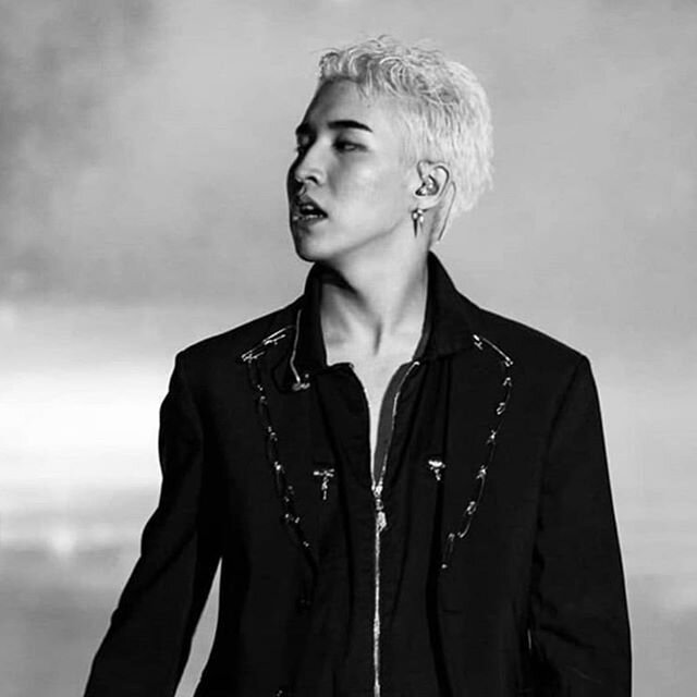 Кто скажет, что он кенже (самый младший) группы 