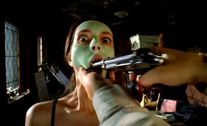  Кадр из фильма "Даун Хаус".