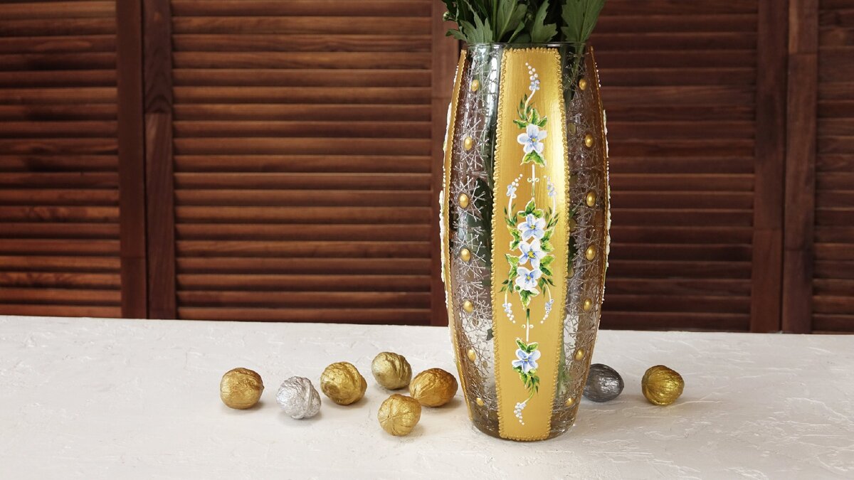 Купить декор напольной вазы с кованой текстурой онлайн - Tarrab