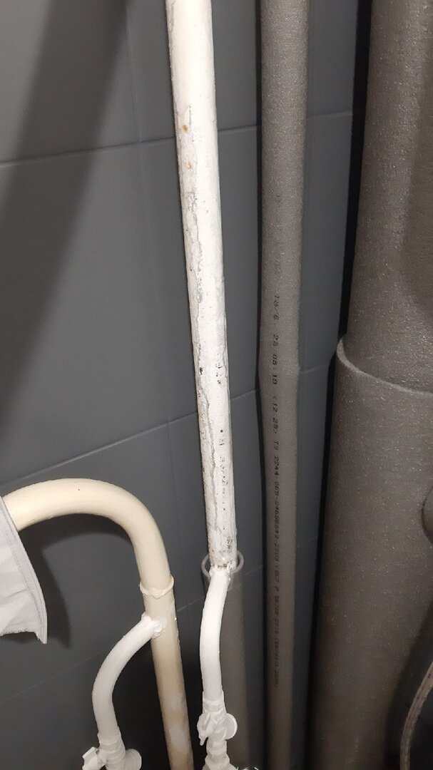 Трубы уже спрятали