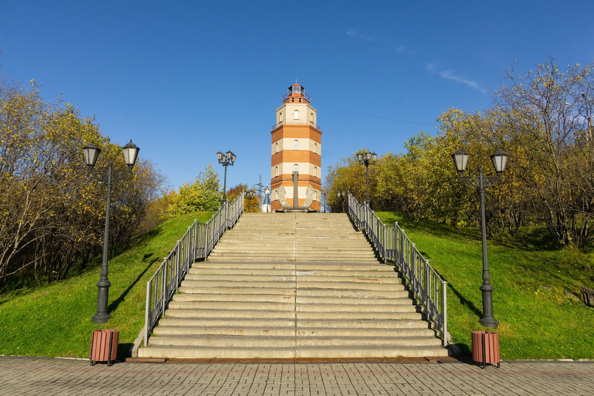 Мурманский маяк, фото моё