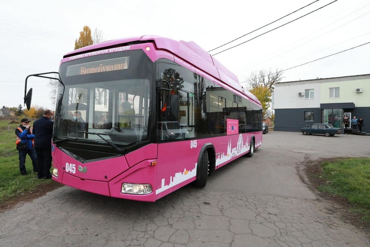 АКСМ 32100D (БКМ-Украина)	 № 045 2020 года выпуска, тестовая обкатка будущего пригородного маршрута в Потоки, фото с сайта СТТС, автор Полтавский
