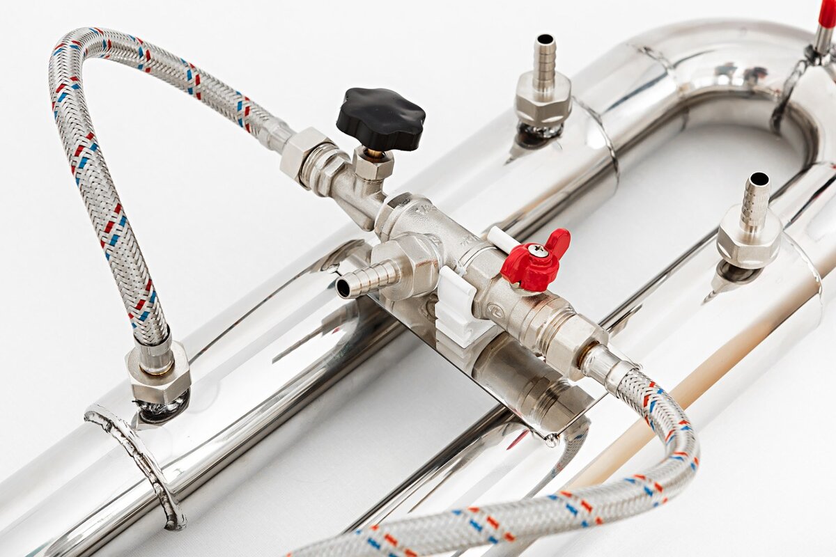 Бражная колонна 2. Колба с дефлегматором. Дефлегматор для самогонного аппарата. Дефлегматор 2 дюйма. 5 дюйма.