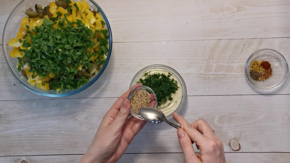 Салат из пекинской капус с куриной грудкой и маринованными огурцами |  Сюжеты Со Вкусом | Дзен