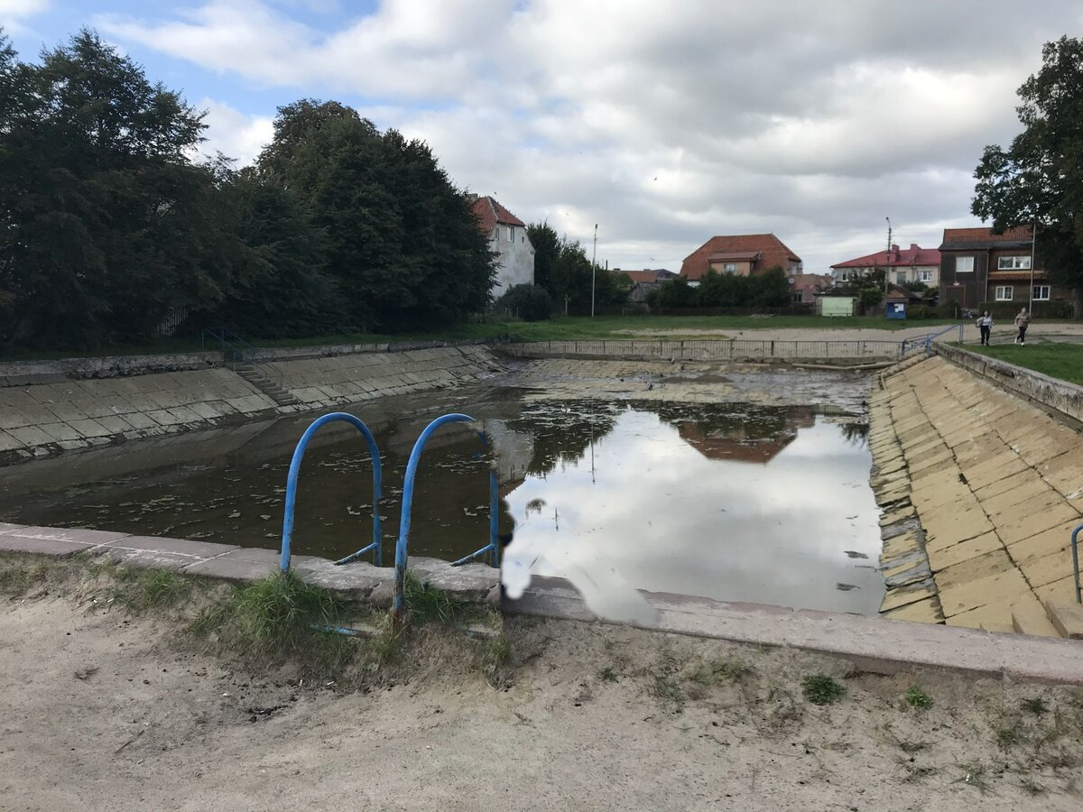 славск бассейн с минеральной водой закрыли