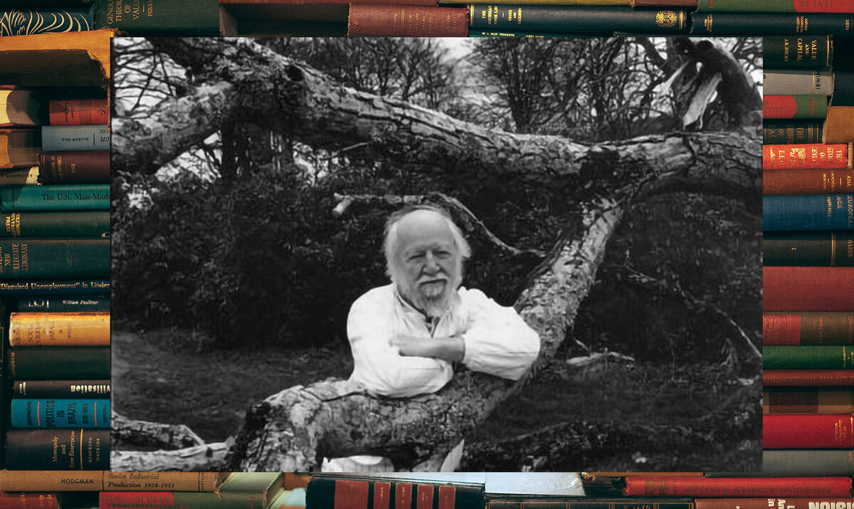 Писатель выглядит весьма добродушным дядечкой, а ведь именно его произведения называют одними из самых мрачных в XX веке