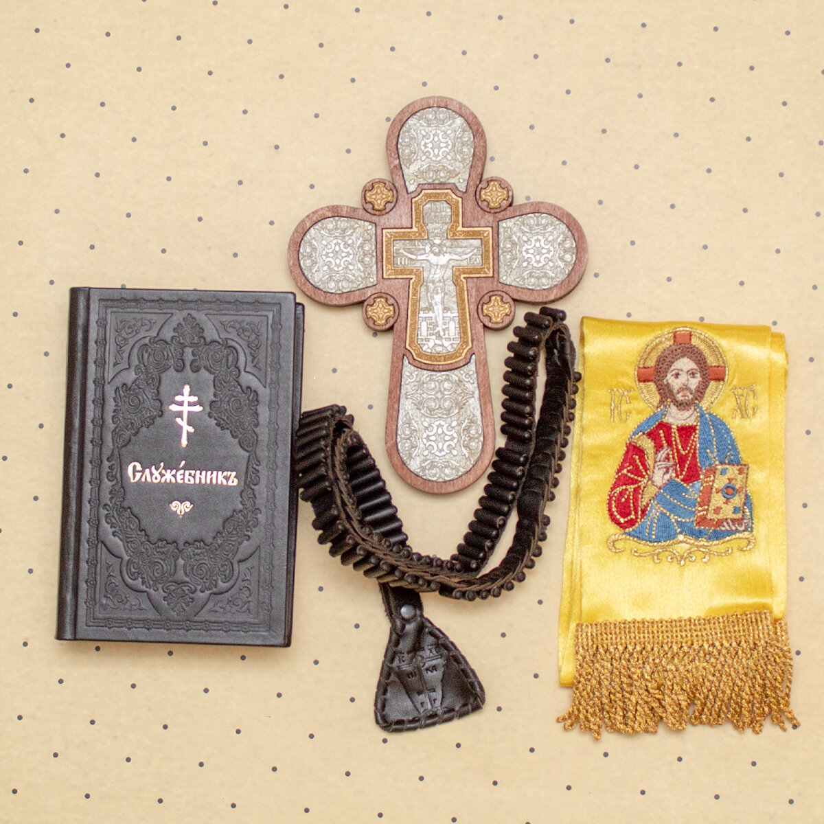 Подарок на день рождения священника литургический комплект