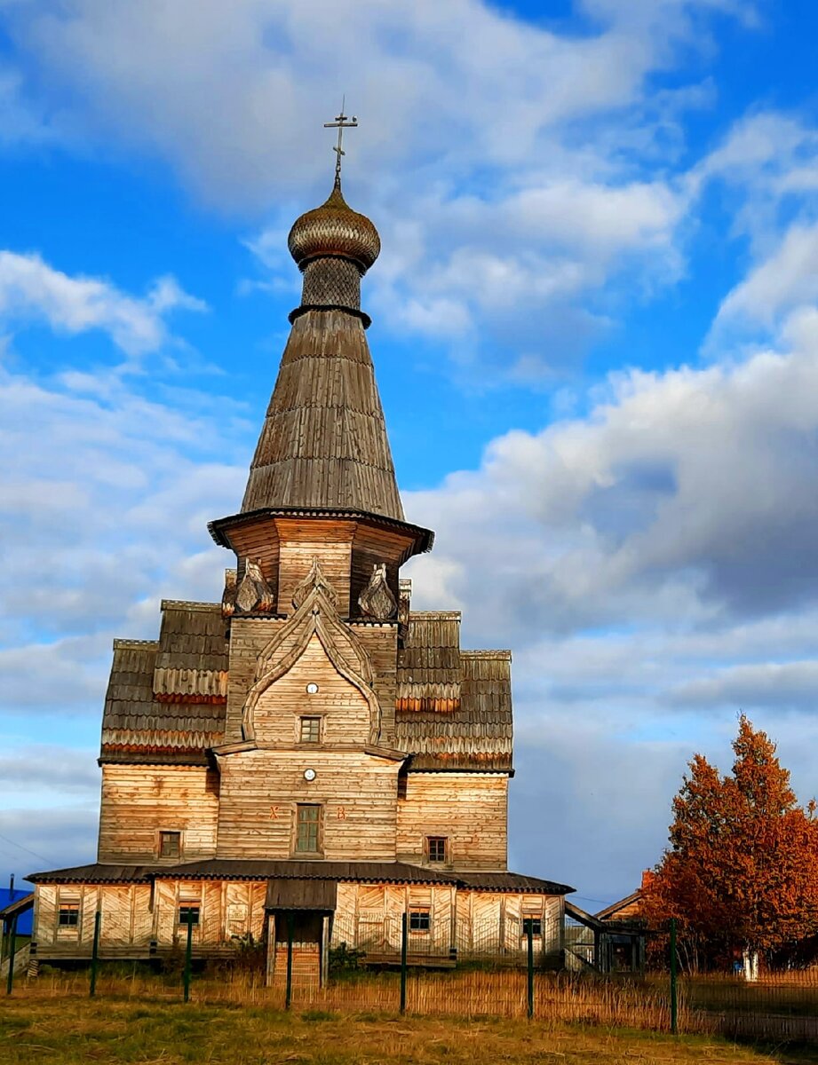 Церковь, построена без единого гвоздя. Варзуга