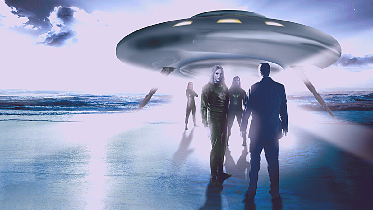 Парень нло. Нло. Парень нло. Нло. Летающая тарелка.