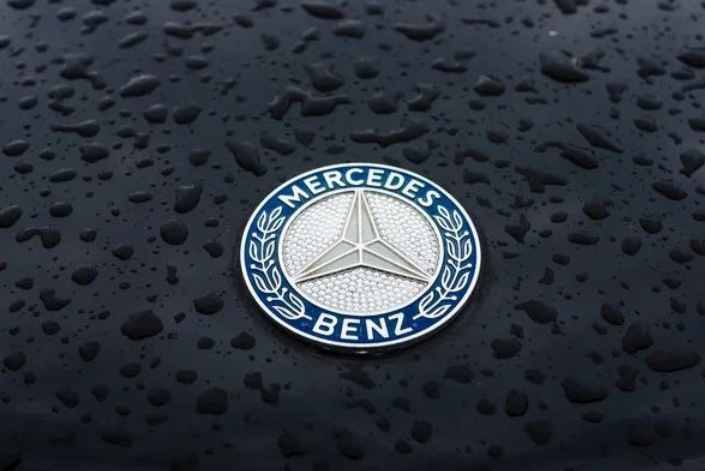 #мерседес #россия #поставки #железныйзанавес #рф #запрет 