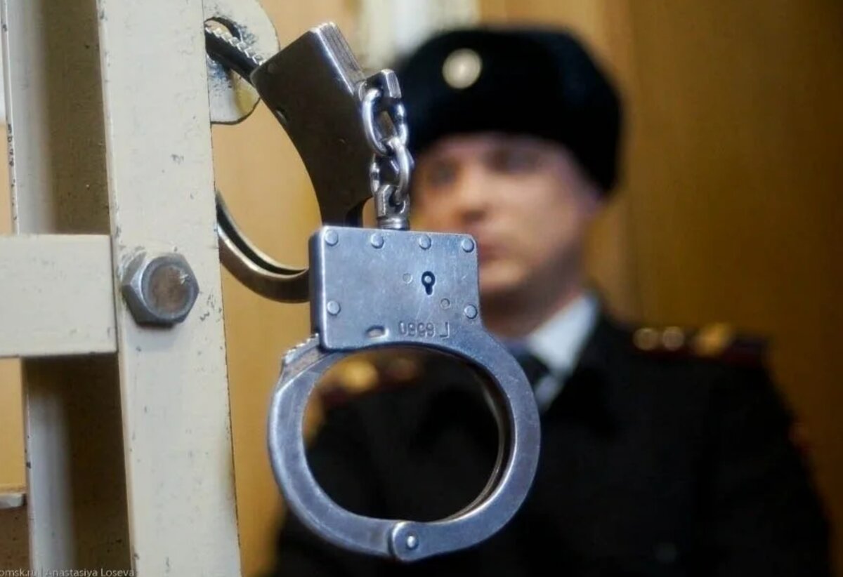 Подозреваемый по уголовному делу. Приговор с условным сроком. Подсудимый прокурор следователь. Прокурор против преступности. Условное наказание за убийство приговор.