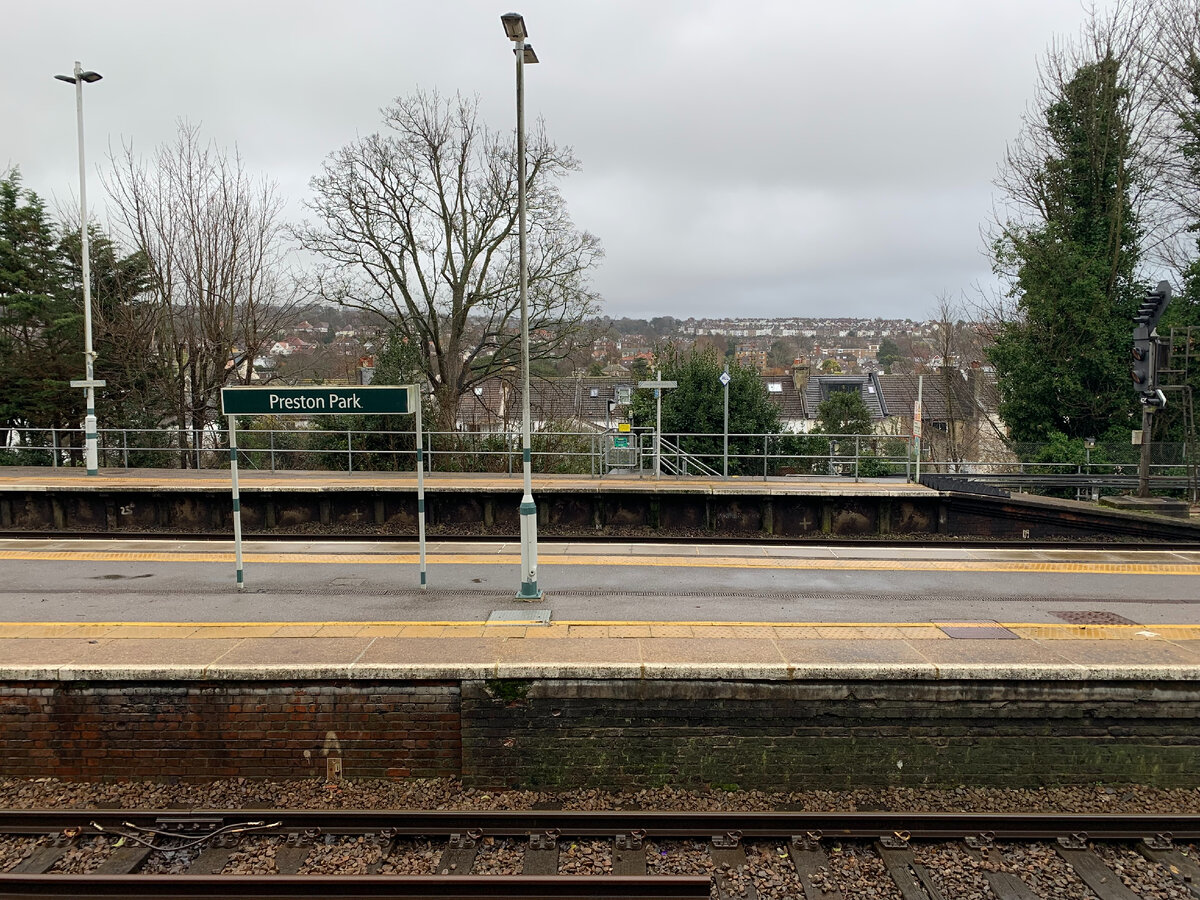 Окрестности Brighton & Hove около станции Preston Park