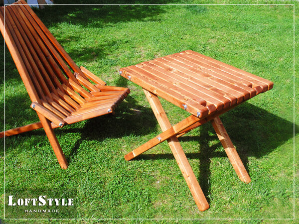 стол и кресло