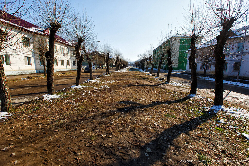 Форпост арсеньев. Город Арсеньев проспект Горького. Пгт Арсеньев. Арсеньев город полигон. Арсеньев Горького 26.