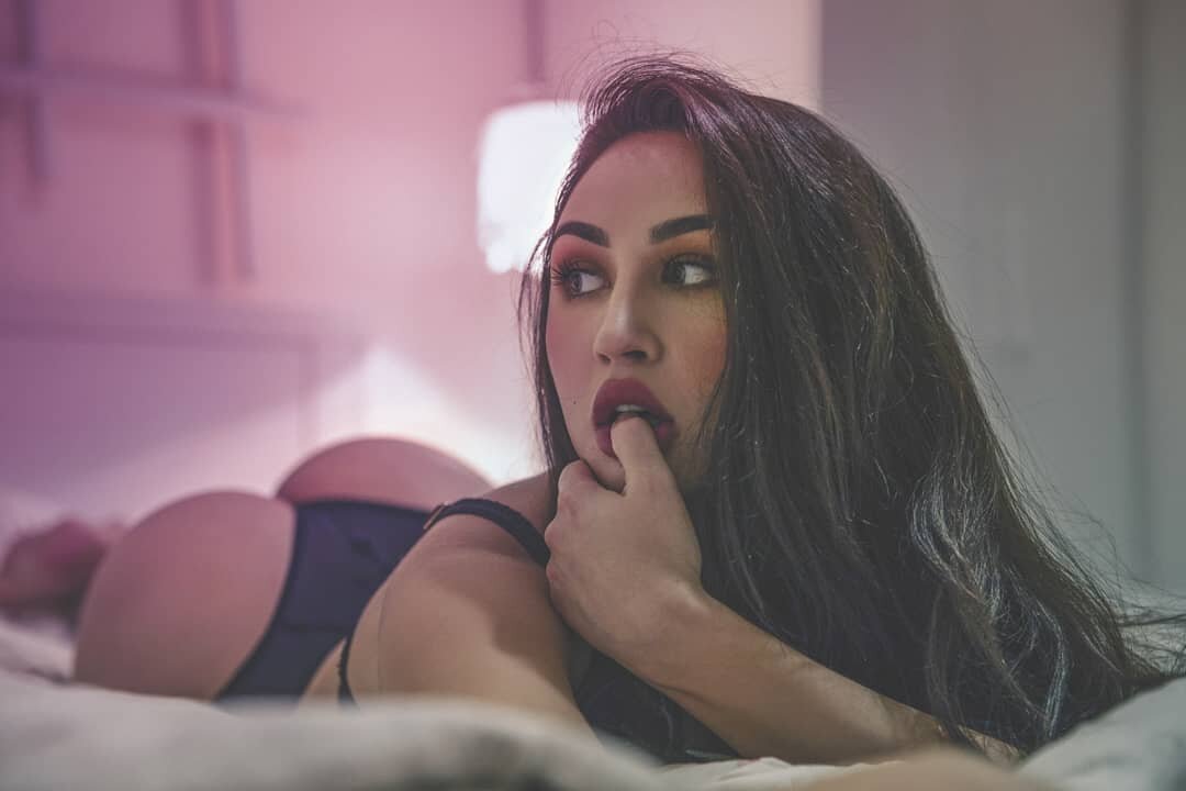 @louisakhovanski