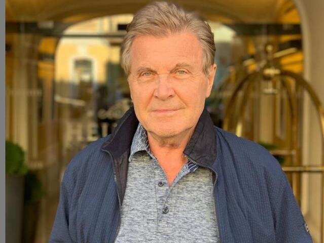 Лев Лещенко