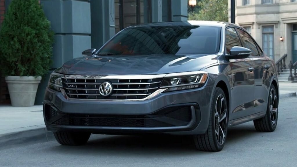 Фольксваген Пассат 2020 года