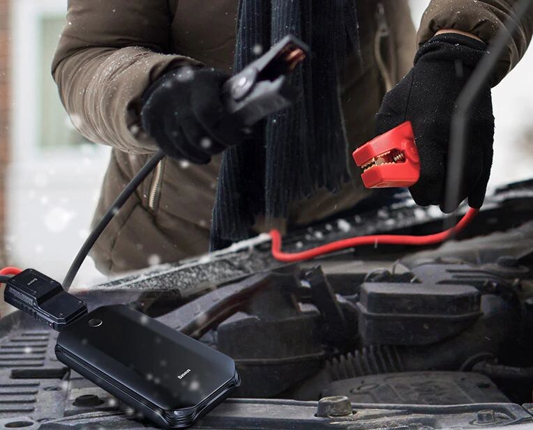 Пуско-зарядное устройство.