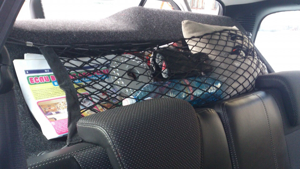 
3.) Многие купив Ниву Шевроле, начинают думать как уберечь запаску и ее кронштейн от похитителей…
а чего тут думать — снять все самим, …похитители придут, а "хитить" не чего :-)))))
Ну а если серьезно, тут не обязательно что-то мудрить или покупать дорогостоящие приспособления, достаточно заменить заводские гайки, на секретки вот из такого набора