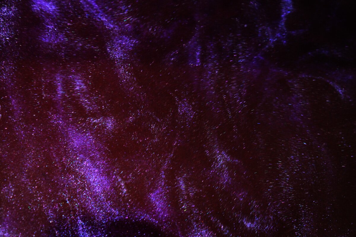 Вода в ванной со смесью