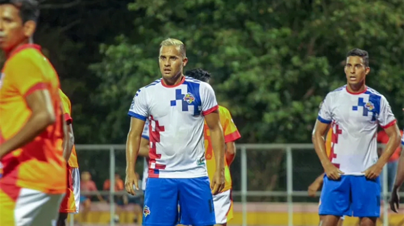 Счастливые лица футболистов на которых теперь смотрит весь мир ✌️ 