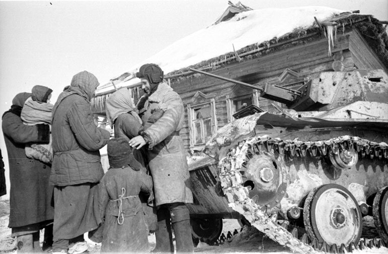 Т-60, хутор под Сталинградом, зима 1942-43 гг. Источник изображения waralbum.ru