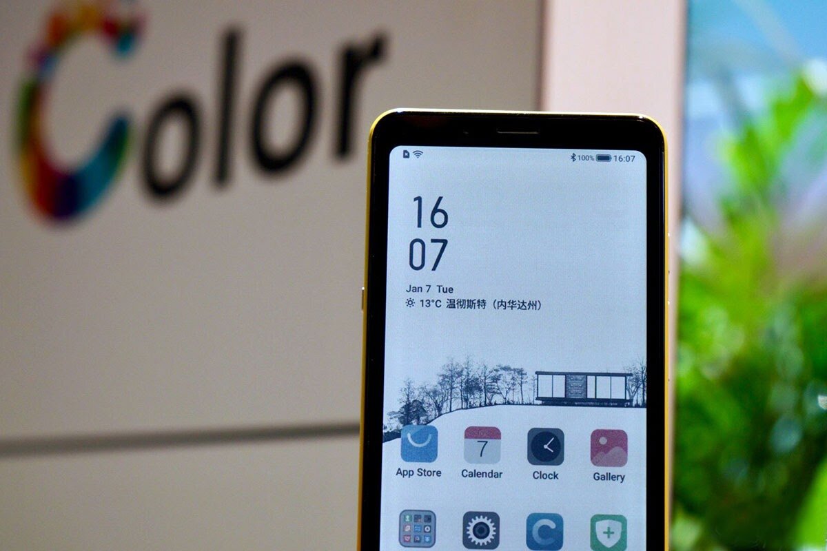 Цветопередача смартфона с цветным E-Ink экраном