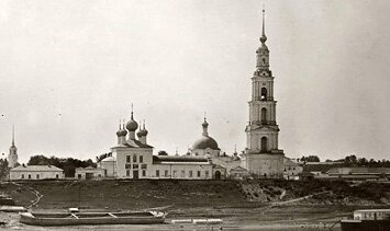 Монастырский комплекс. Архивное фото