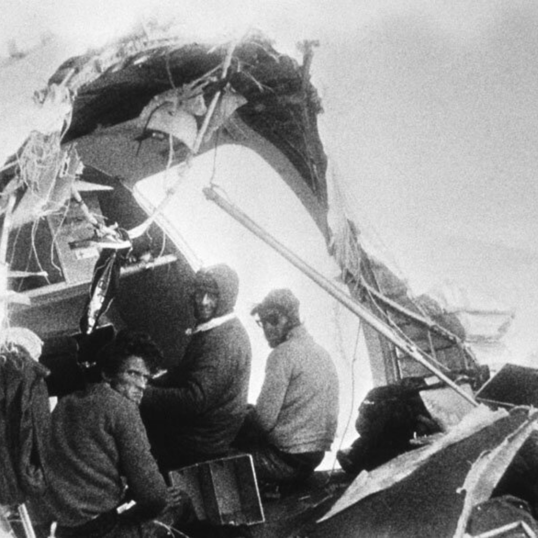 Крушение в андах 1972 фильм. Остаться в живых. Крушение самолета в андах в 1972. 13 октября 1972 года чудо в андах. Самолет разбился в андах в 1972.