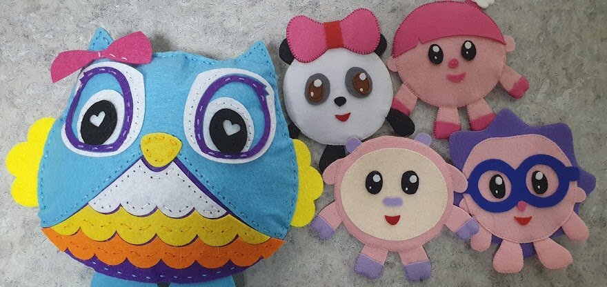 Сова и смешарики из фетра.