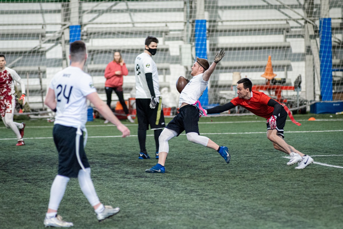 Белозерцев Максим в эпизоде игры против Zombies.