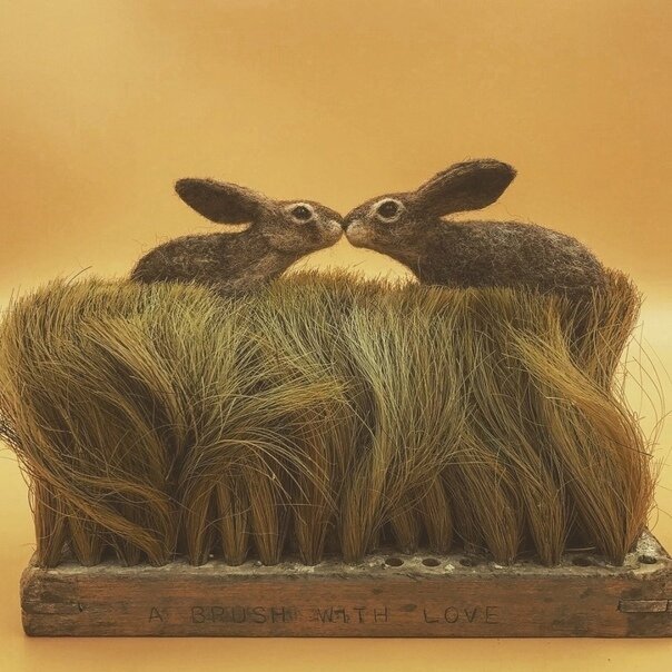 Очаровательные зверята из войлока от Саймона Брауна.