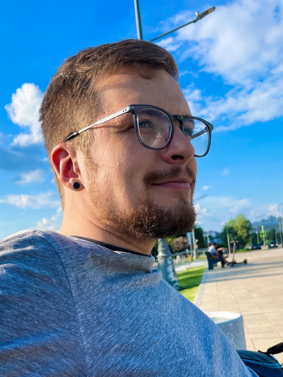 Одна из последних удачных фото с моей физиономией.