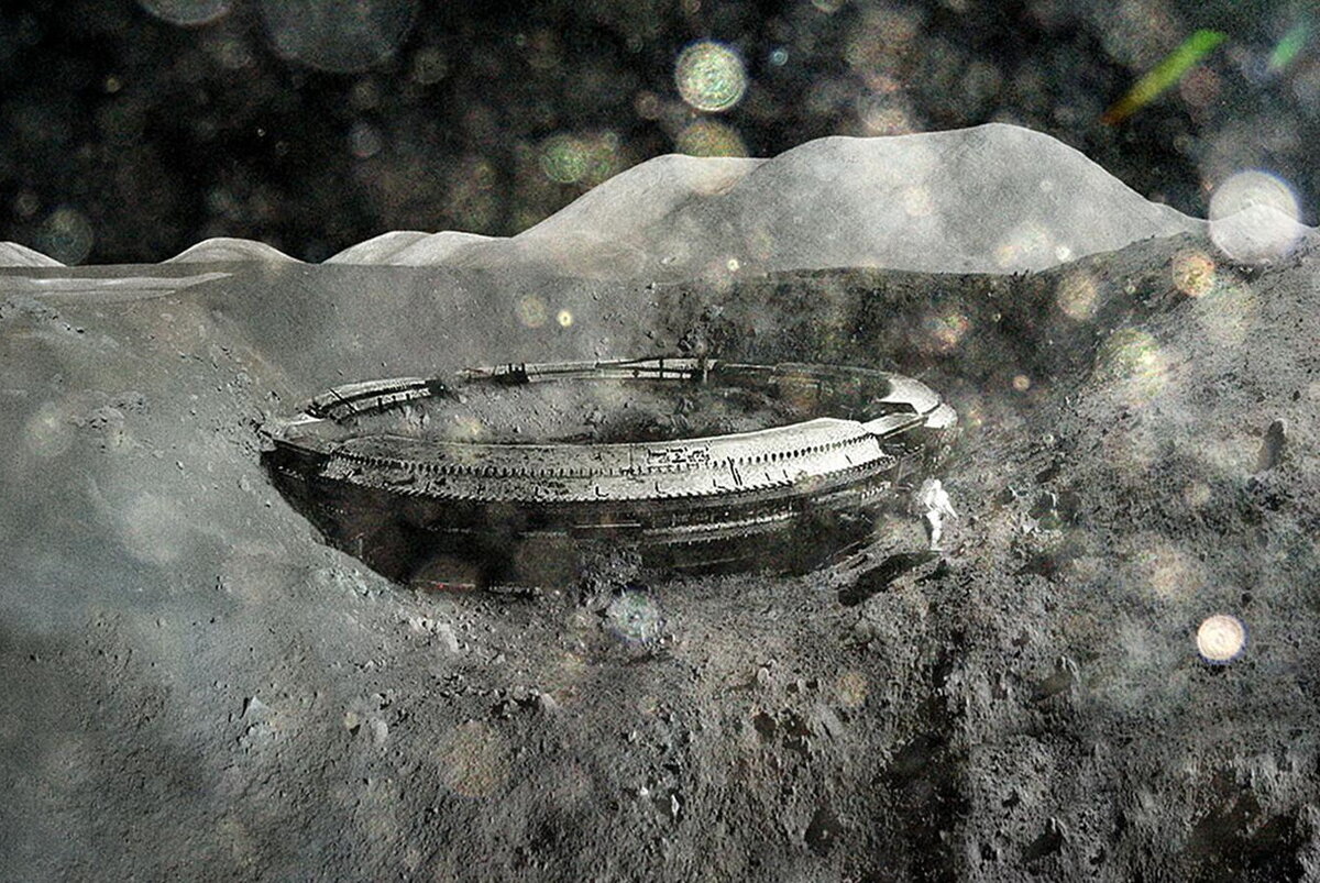 Космический корабль на луне фото