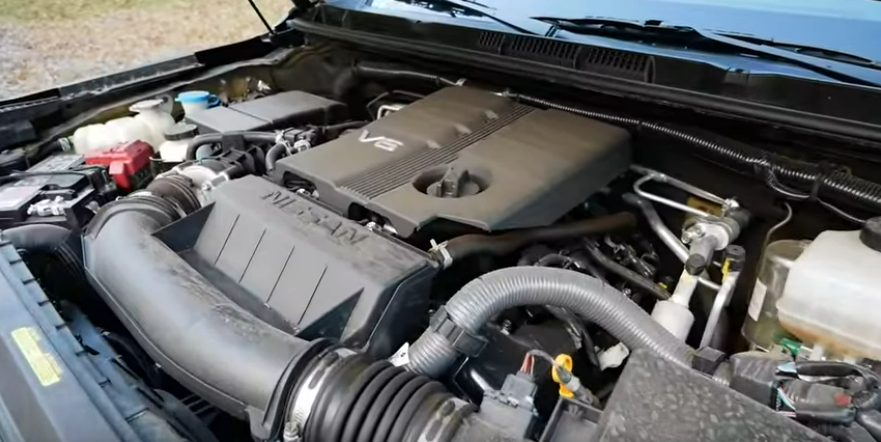 Подкапотное пространство.